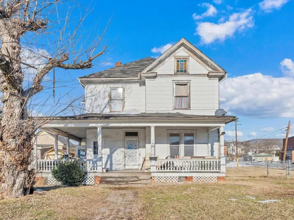 105 N Lexington Ave, Covington, VA 24426