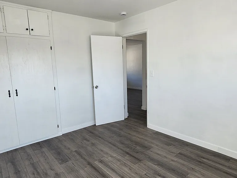 8161 Evergreen Ave #B — Photo 13