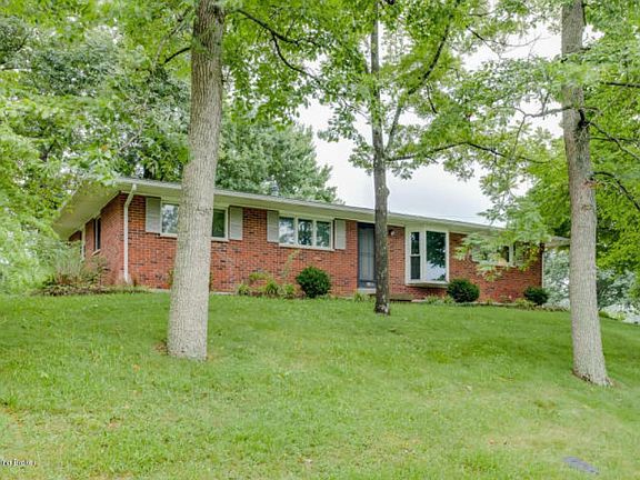 2nd image of 14810 Michelle Ln NE
