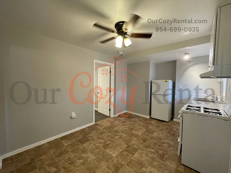 1591 Zener St — Photo 15