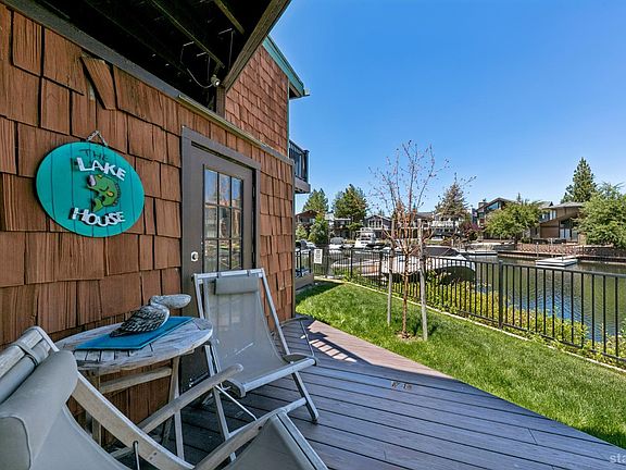 3rd image of 2081 Venice Dr APT 285