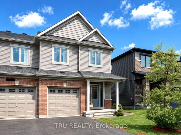 2538 River Mist Rd, Ottawa, ON K2J 6G2