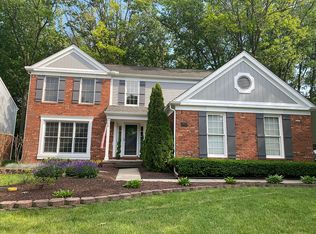 6787 High Ridge Rd, West Bloomfield, MI 48324