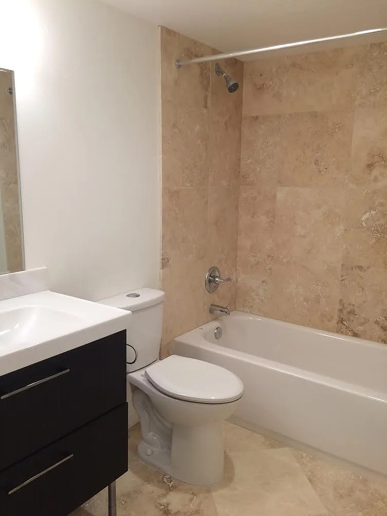 2 bed, 1300 sqft, $3,650 — Photo 3
