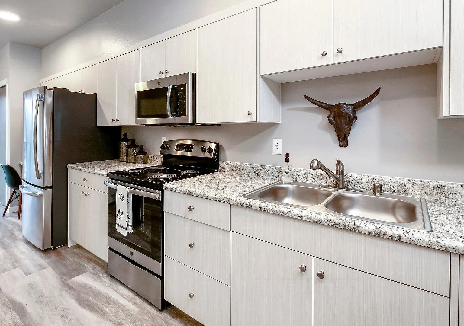 East Ridge Apartments — Photo 3