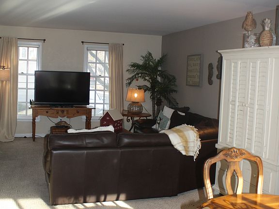 Living Room 3 (view from kitchen)