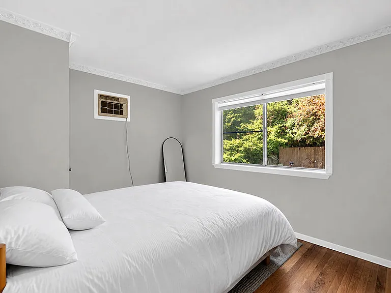 155 Little Fresh Pond Rd — Photo 9