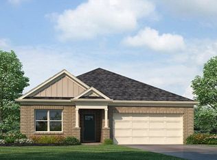 2517 Farmville Lakes Dr, Auburn, AL 36830