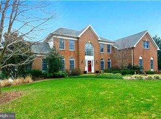 1340 Dasher Ln, Reston, VA 20190