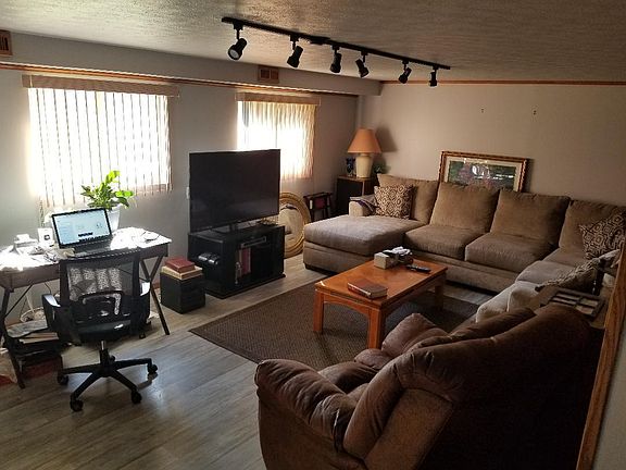 5th image of 6333 Rygate Ct