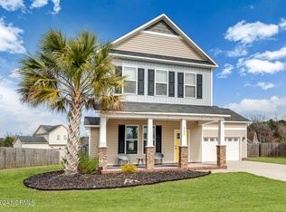 503 Casting Net Way, Swansboro, NC 28584
