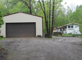 14486 E County Road 300n, Charleston, IL 61920