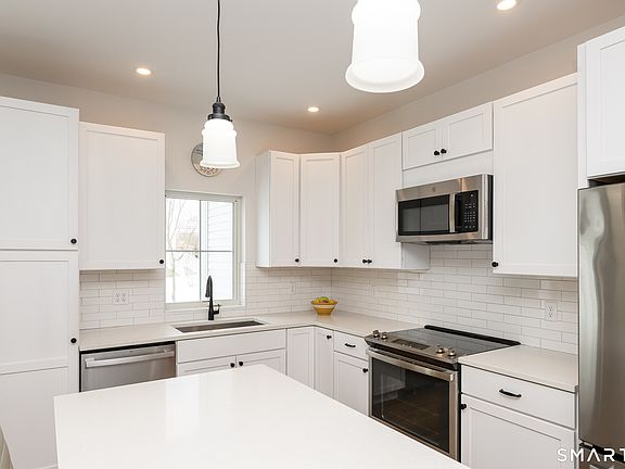 2nd image of 138 Boston Post Road #2