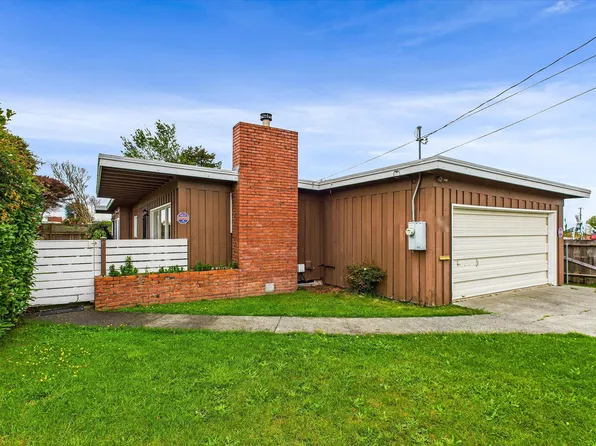 2714 Pine St, Eureka, CA 95501