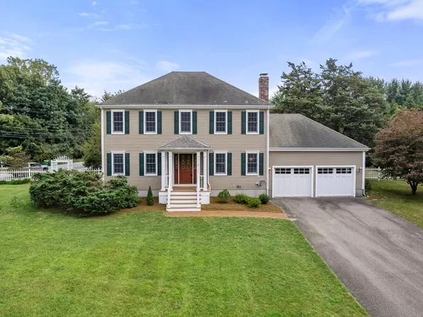 2 Jason Ln, Mansfield, MA 02048