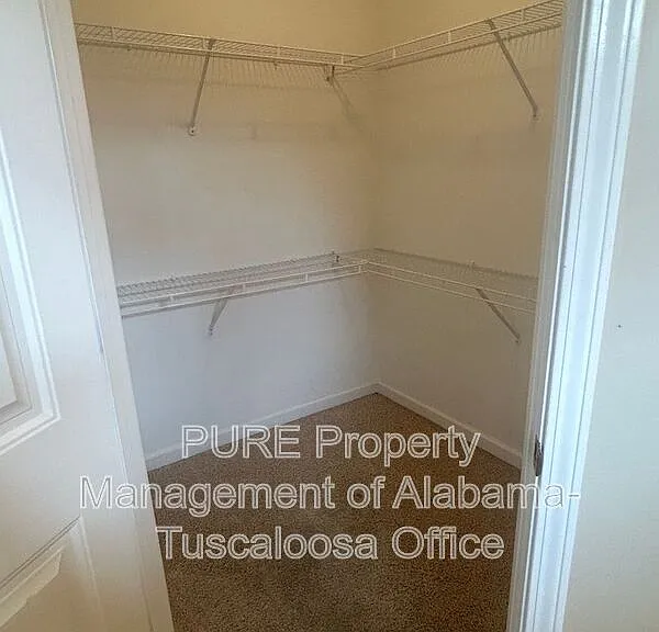 201 Wexford Way — Photo 13