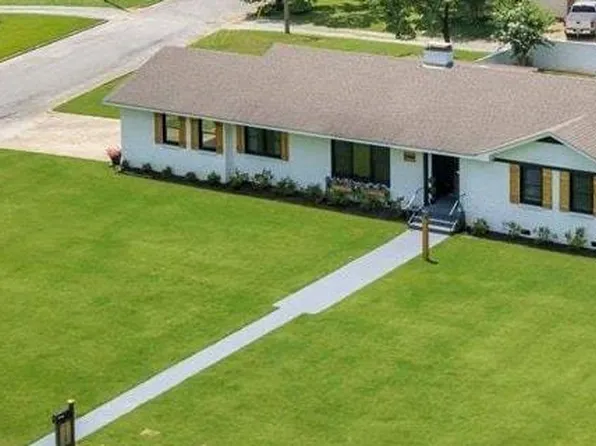 2305 Pennylane SE, Decatur, AL 35601