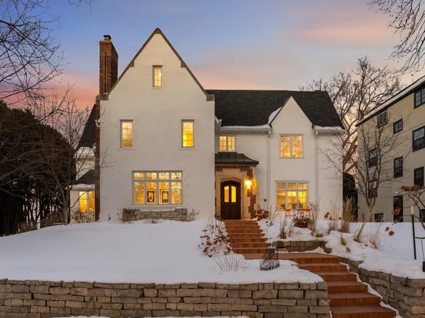 1510 Mount Curve Ave, Minneapolis, MN 55403