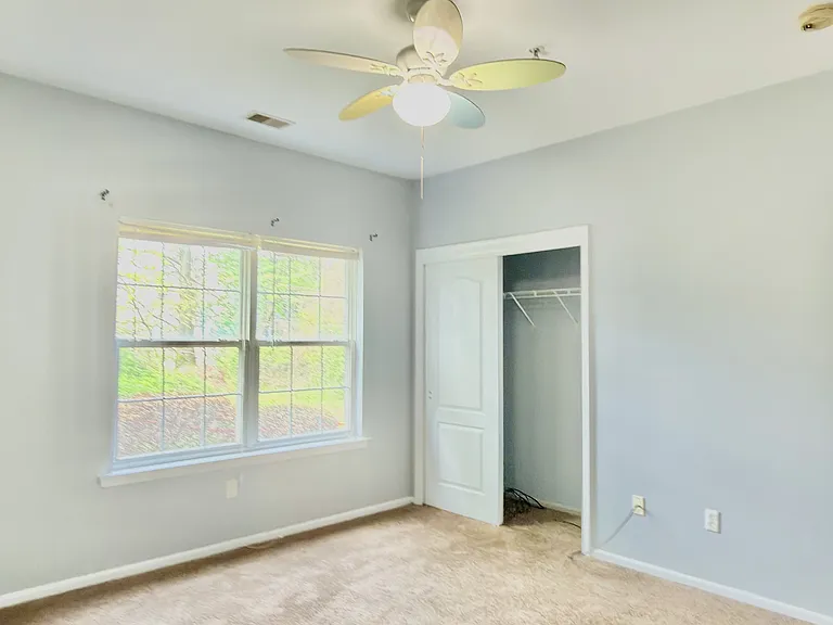 914 Del Negro Ct — Photo 4