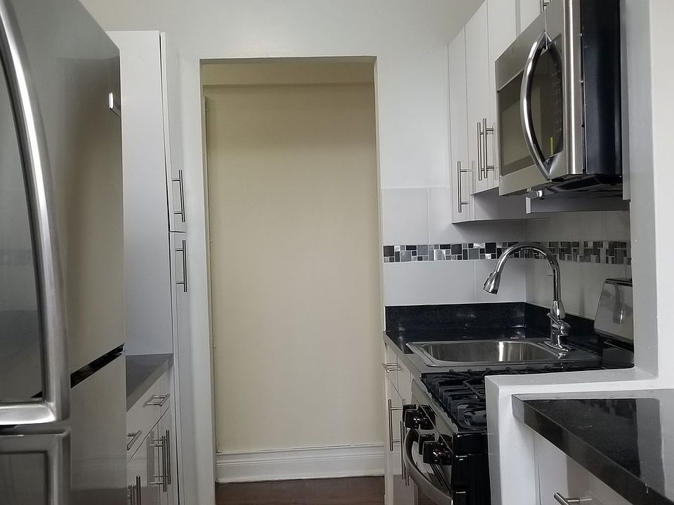 1st image of 8309 Brevoort St #2