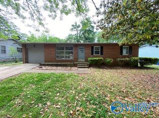 619 Kennan Rd NW, Huntsville, AL 35811