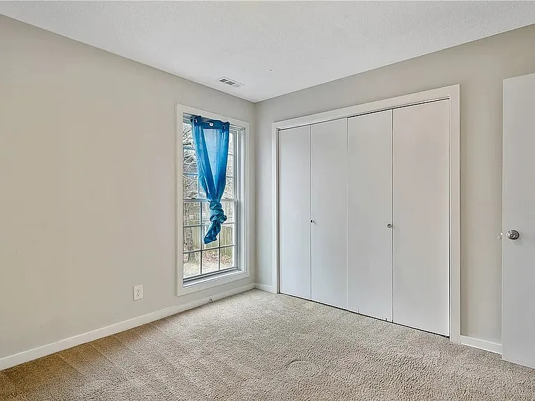 316 Whipple Tree Ln — Photo 31