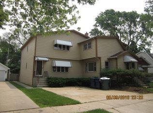 9327 S Spaulding Ave, Evergreen Park, IL 60805