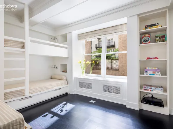 995 5th Avenue image 12 of 19