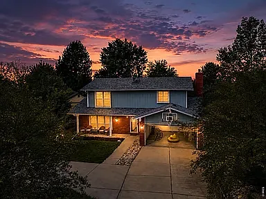 5 bed, 2566 sqft, $3,475 — Photo 3