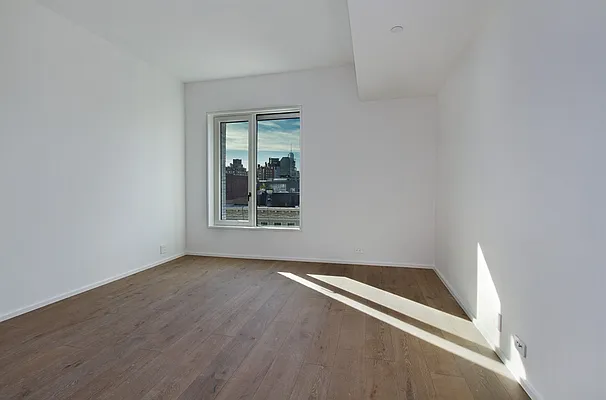 Rented by Corcoran | media 52