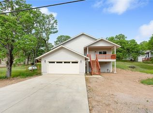 19520 Powder Horn Rd, Hidden Valley Lake, CA 95467