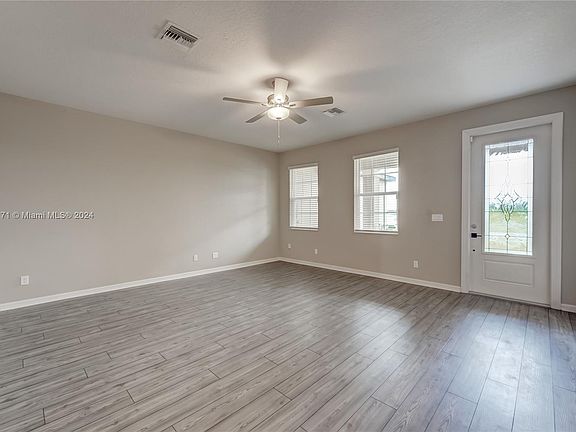 5th image of 1612 SW Celebration Dr #1612