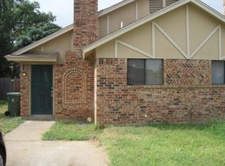 1726 Patricia St, Arlington, TX 76012