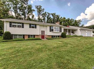 28 Pine St, Dillsburg, PA 17019