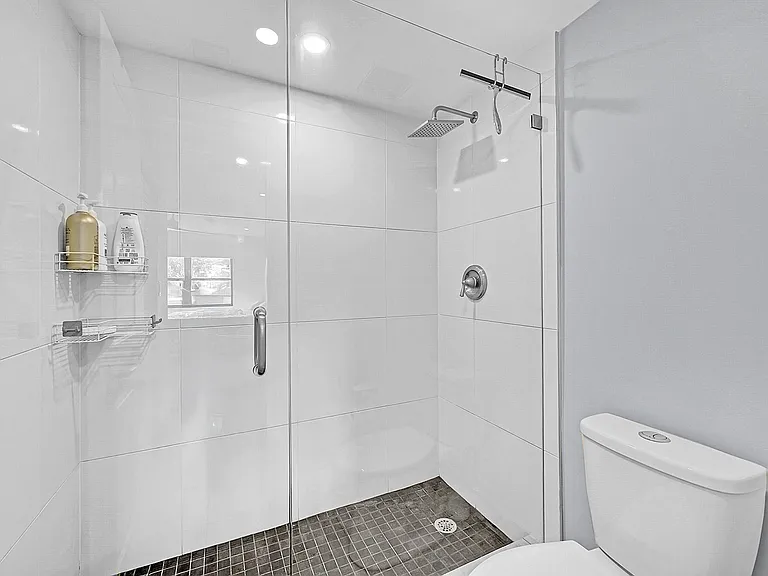 12870 Briarlake Dr #201 — Photo 20