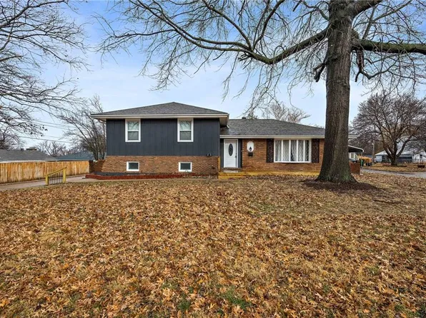 4929 S Norfleet Rd, Independence, MO 64055