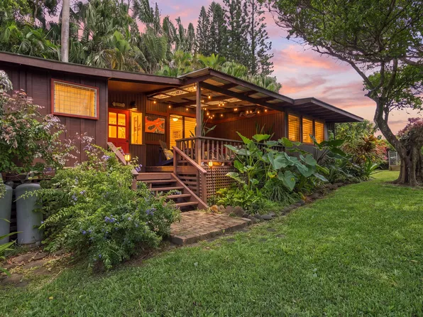 53-364 Kapanaia Rd #A, Kapaau, HI 96755