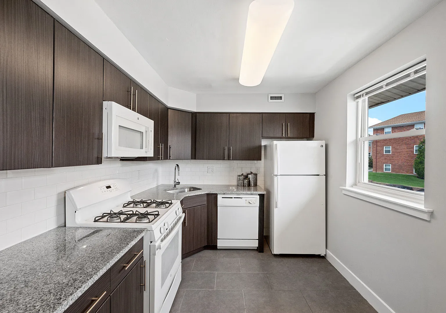 Rock Hill Apartments — Photo 3