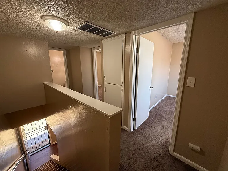 1720 Orange St — Photo 7