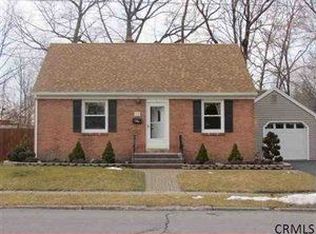 12 Campbell Dr, Colonie, NY 12205