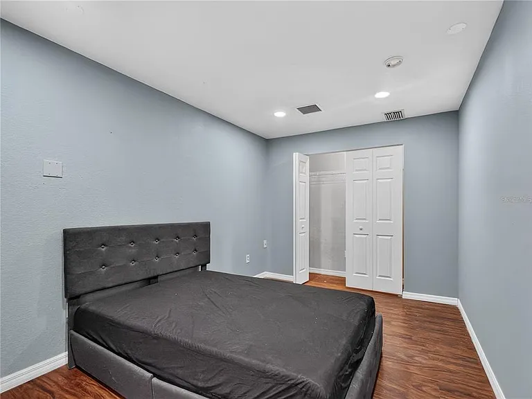 465 Rio Grande Ln — Photo 18