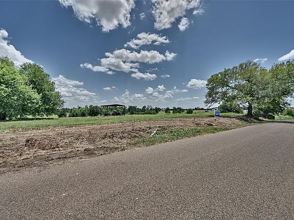 2nd image of County Road 318