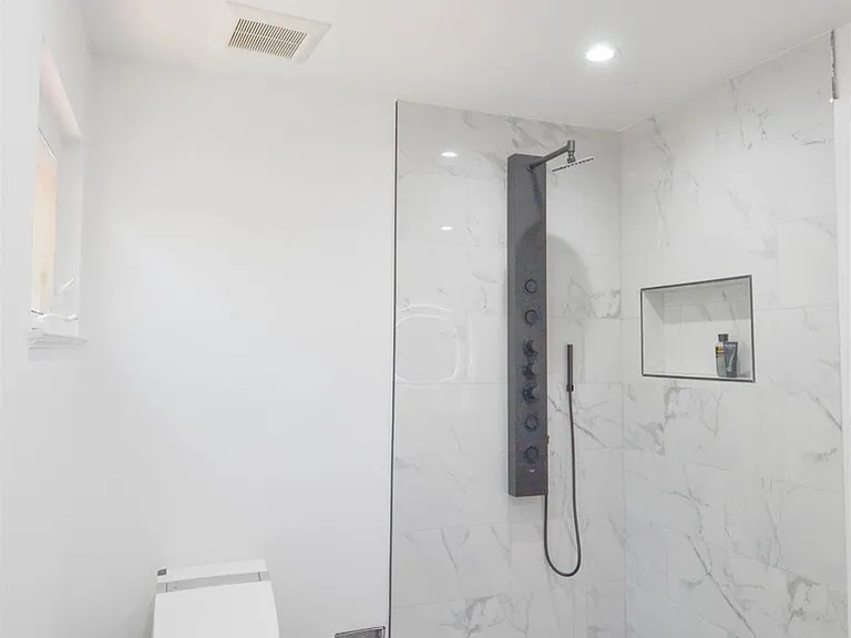 1321 Astoria Dr — Photo 43