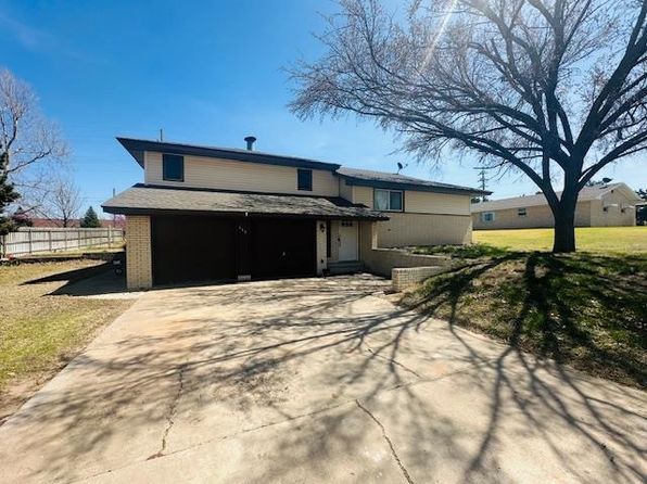 110 N Francis St, Shattuck, OK 73858