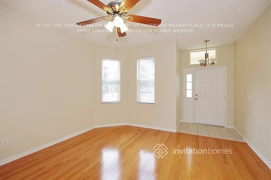 5319 Santa Ana Dr Orlando, FL 32837 — Photo 2