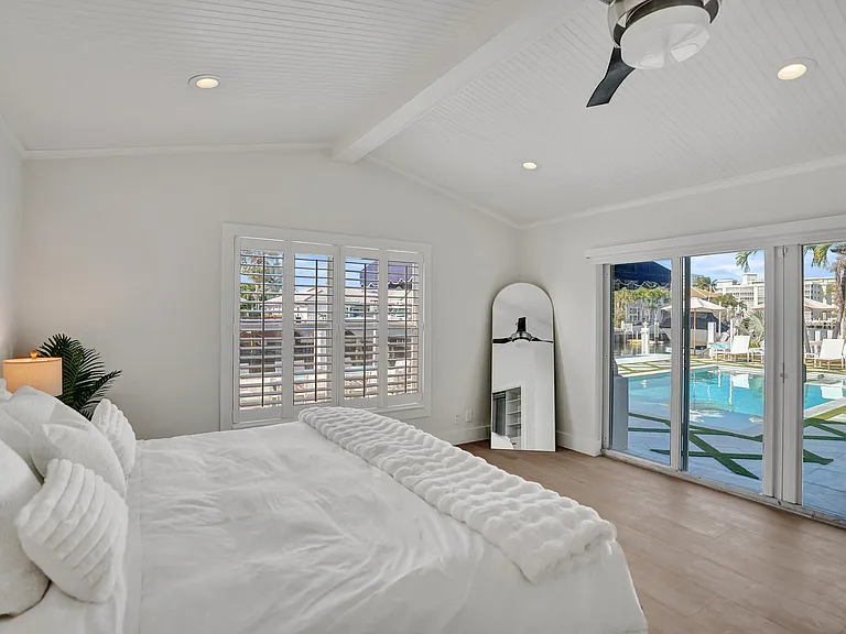 885 Nafa Dr — Photo 72