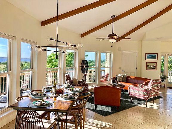 2nd floor family room