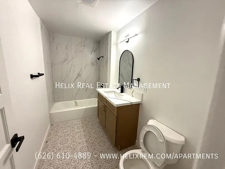 405 N Euclid Ave #1 — Photo 3