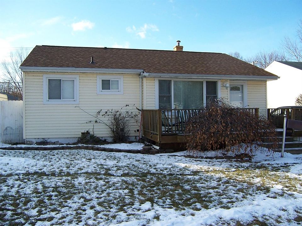 1st image of 1570 NE Jay Ave
