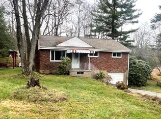 3057 Bardona Cir, Gibsonia, PA 15044